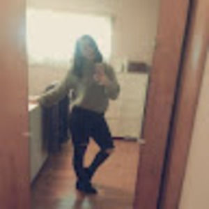 Meet your Posher, Kenzie